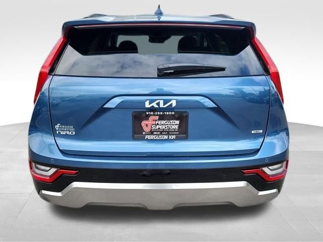 New 2025 Kia Niro SX Touring image 4