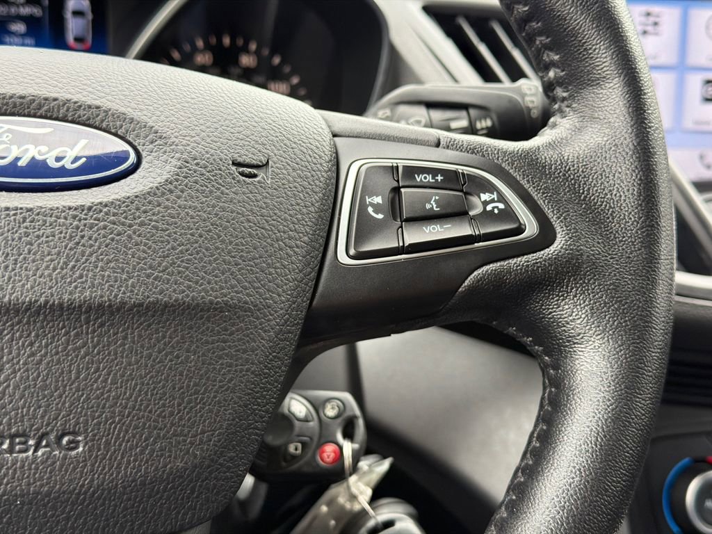 Used 2018 Ford Escape SEL AWD/4WD image 19
