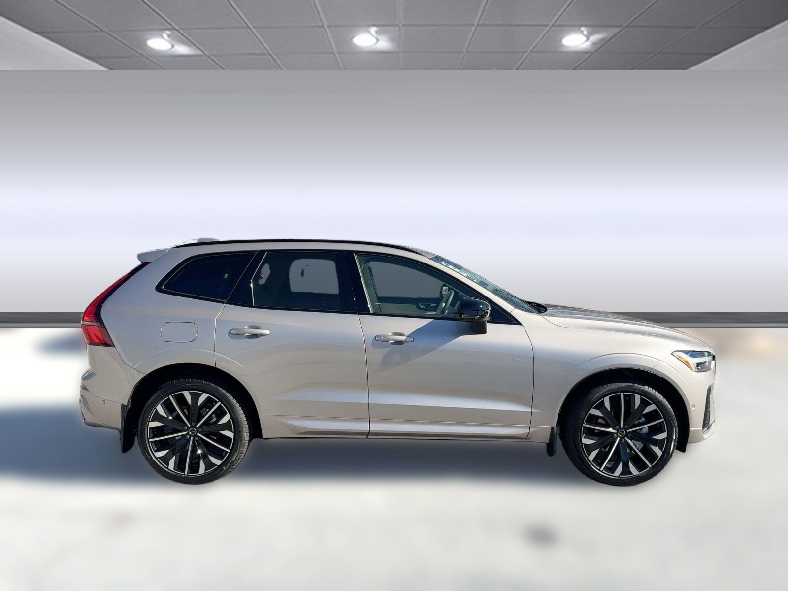 New 2026 Volvo XC60 B5 Ultra w/ Climate Package image 7