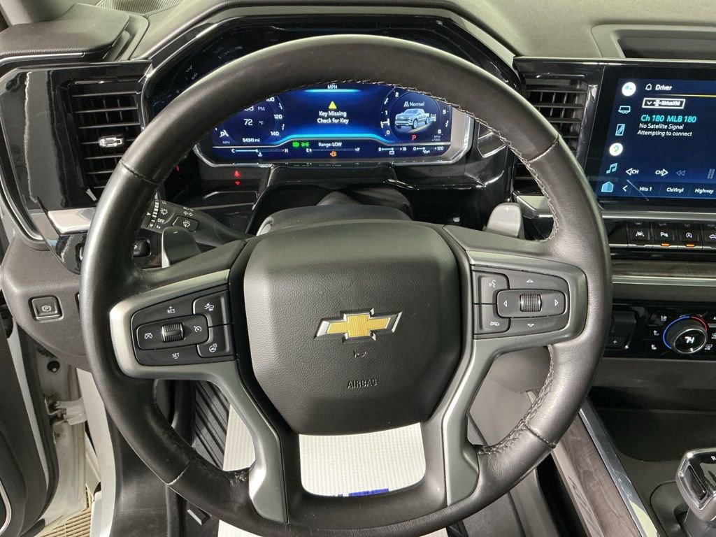 Used 2022 Chevrolet Silverado 1500 LTZ w/ LTZ Premium Package image 16