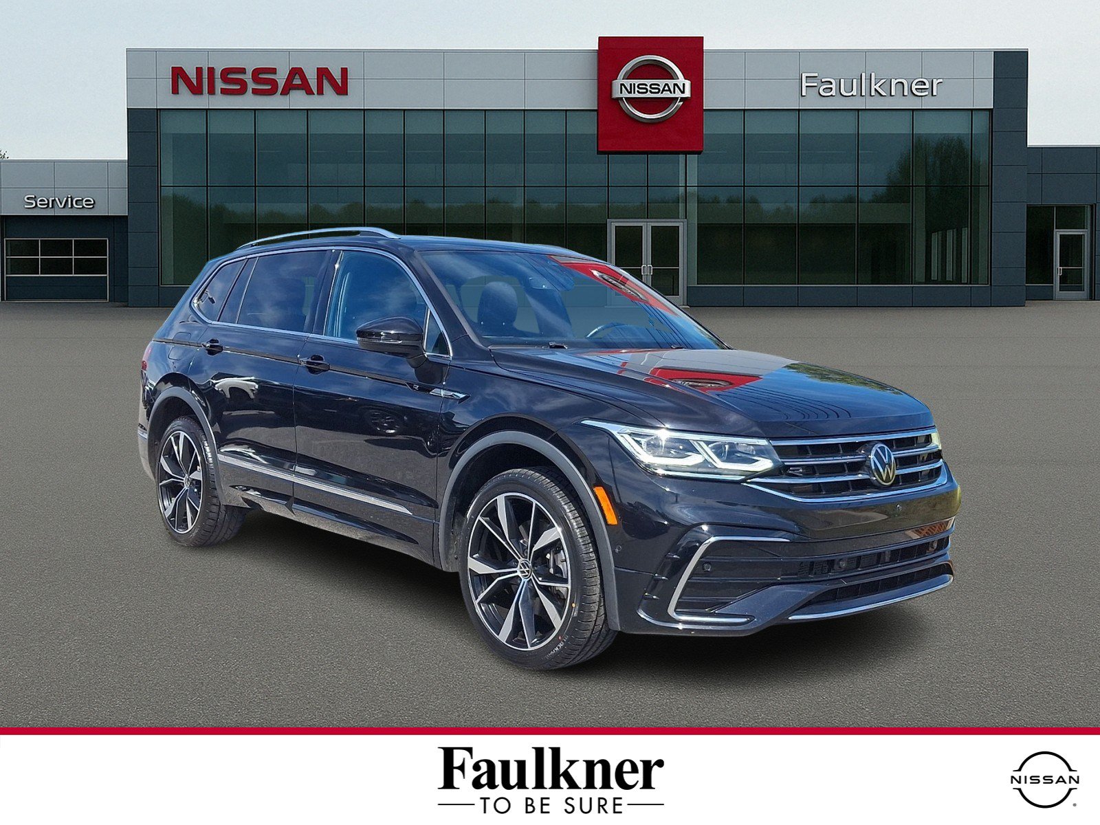 Used 2023 Volkswagen Tiguan SEL R-Line