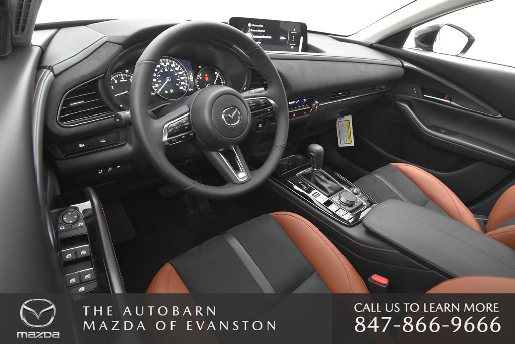 Certified 2025 MAZDA CX-30 Carbon image 25