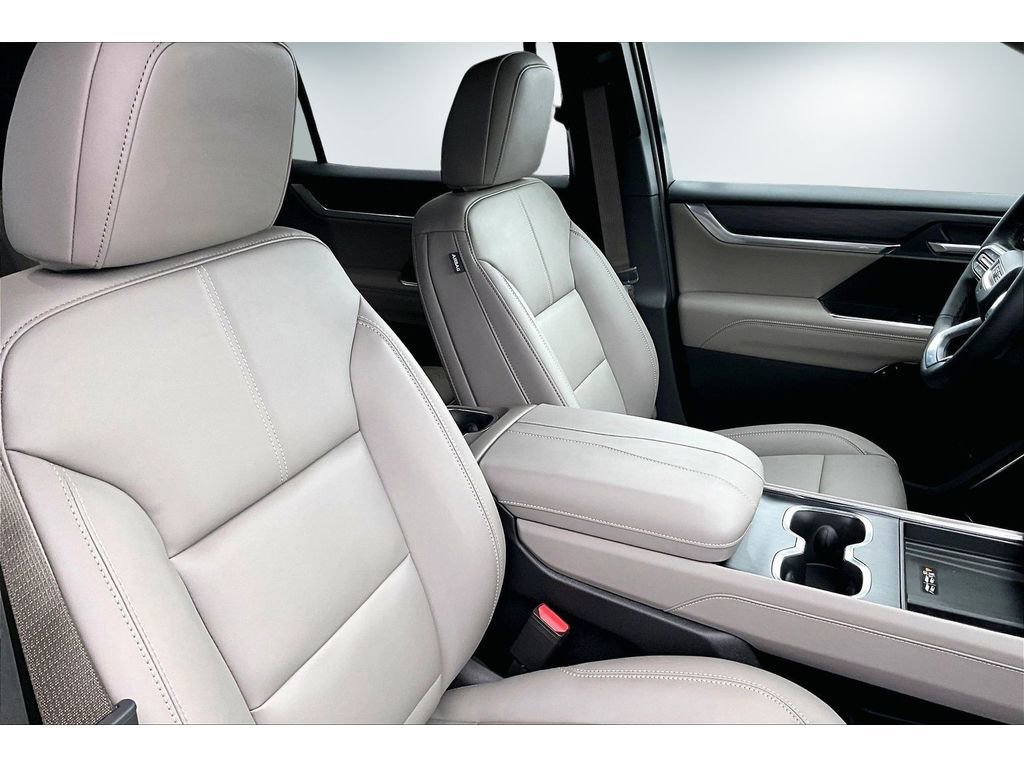 New 2026 GMC Acadia Elevation w/ Super Cruise Package image 11