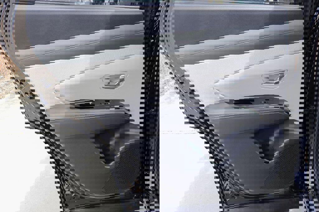 New 2026 Hyundai Tucson Limited image 13