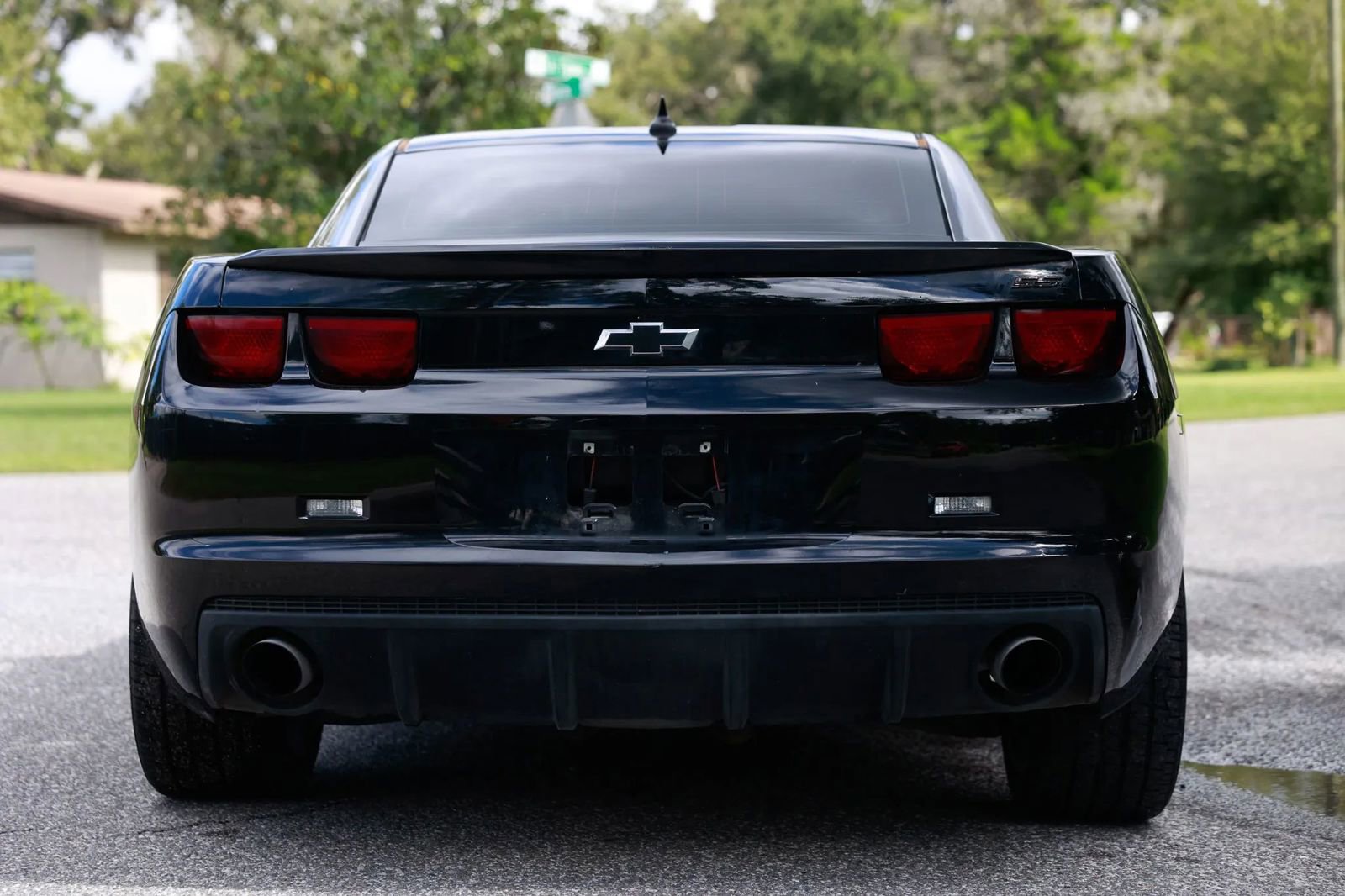 Used 2010 Chevrolet Camaro SS w/ RS Package image 4