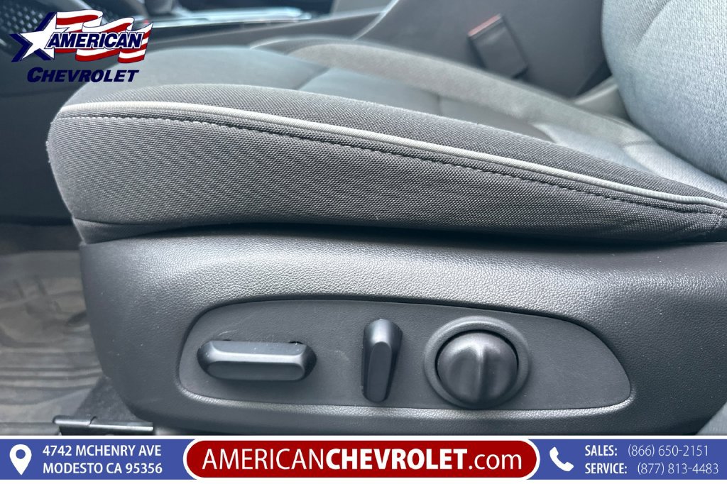 Used 2023 Chevrolet TrailBlazer LT w/ Convenience Package AWD/4WD image 14