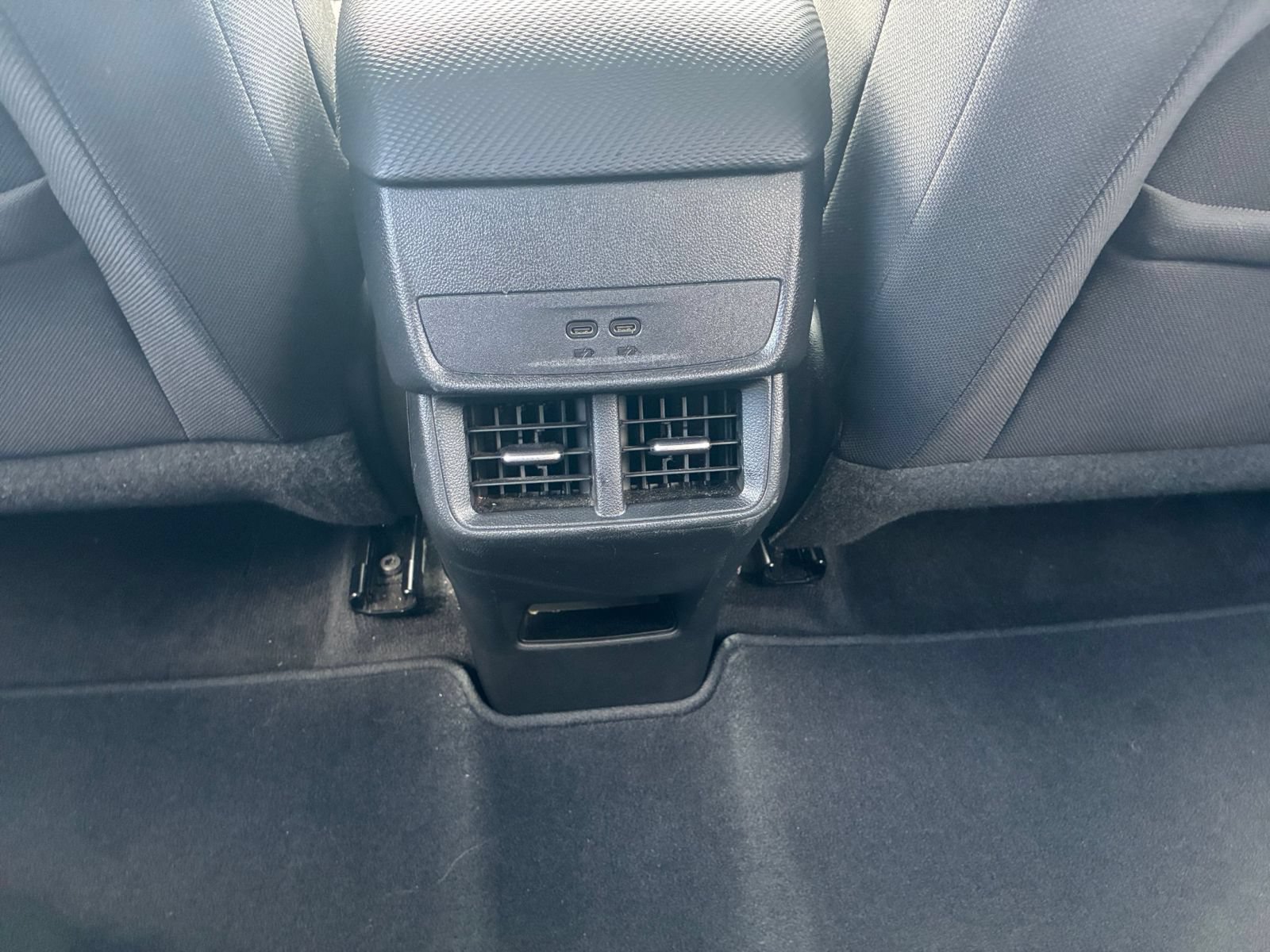 Used 2025 Chevrolet Equinox LT FWD image 21