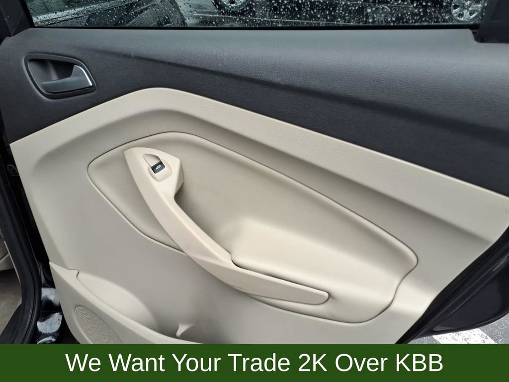 Used 2016 Ford Escape SE FWD image 27