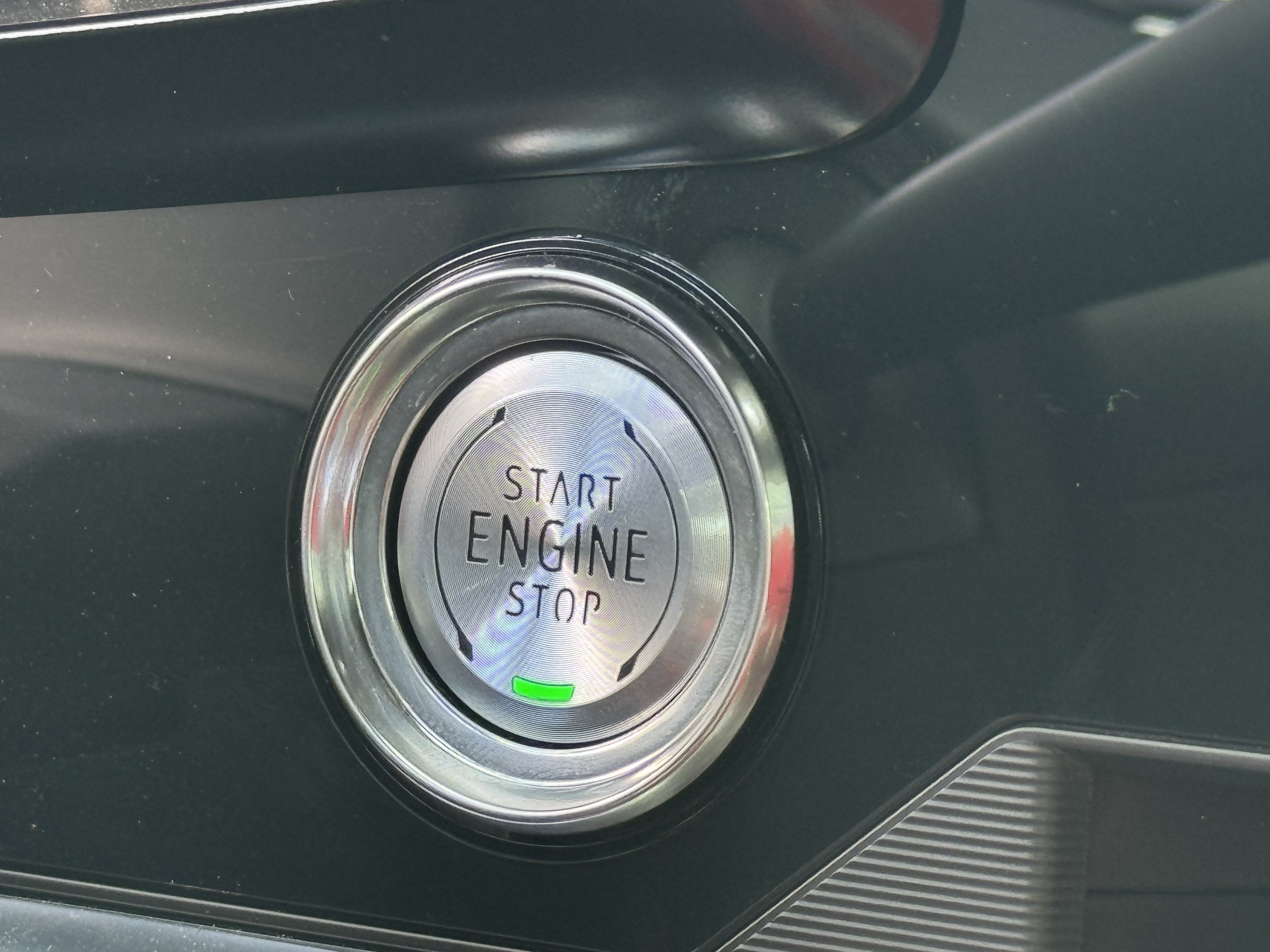 Used 2024 Chevrolet Corvette Z06 RWD image 28