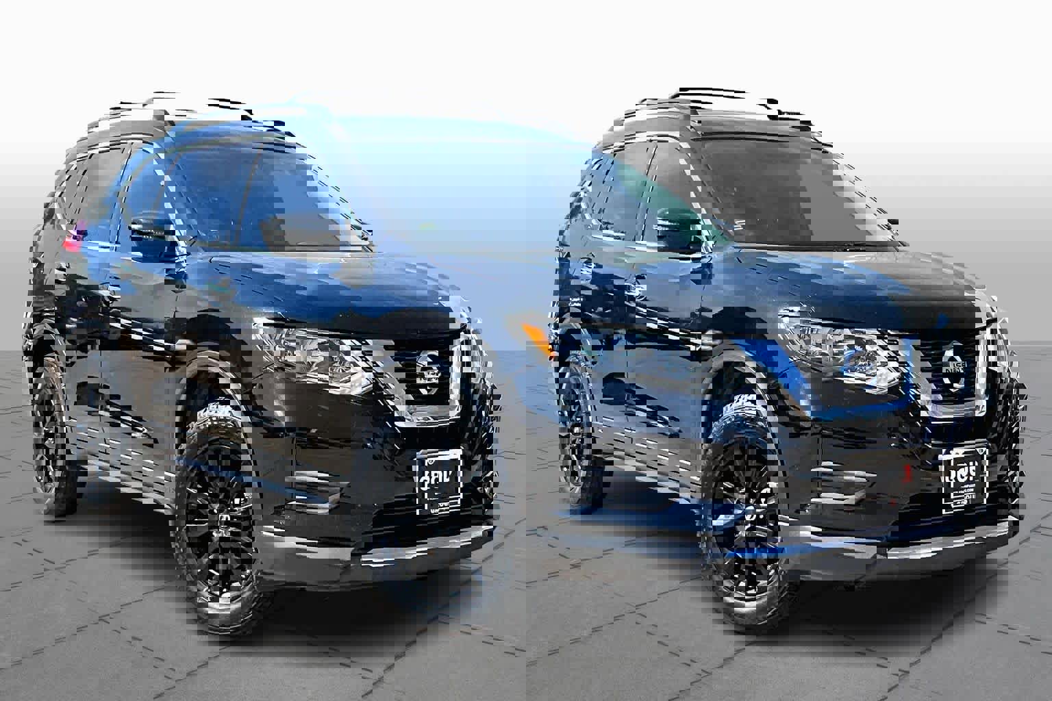 Used 2017 Nissan Rogue SV w/ Midnight Edition Package image 3