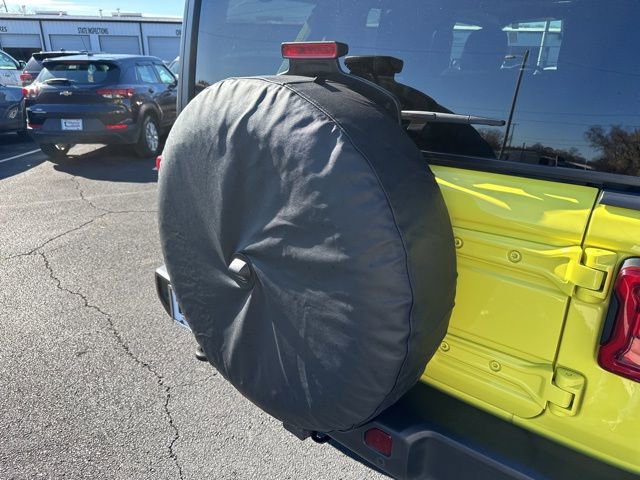 Used 2023 Jeep Wrangler Sport S image 32