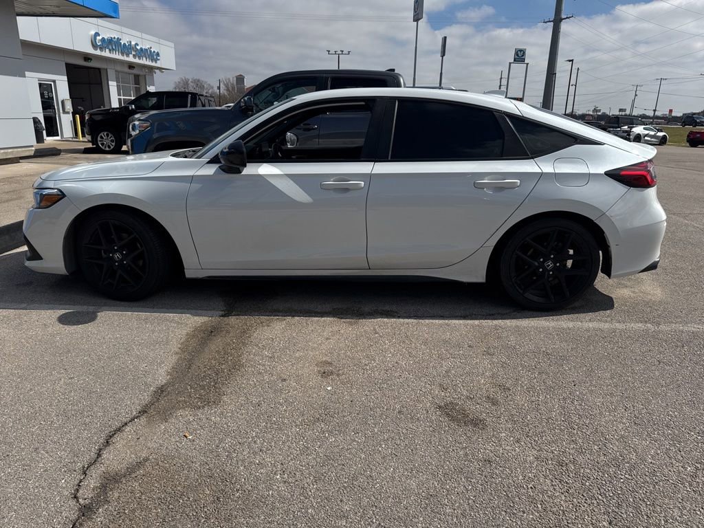 Used 2024 Honda Civic Sport image 4