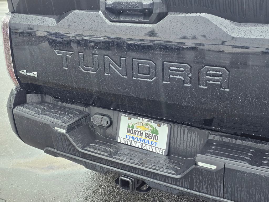 Used 2022 Toyota Tundra SR5 w/ SR5 Premium Package image 15