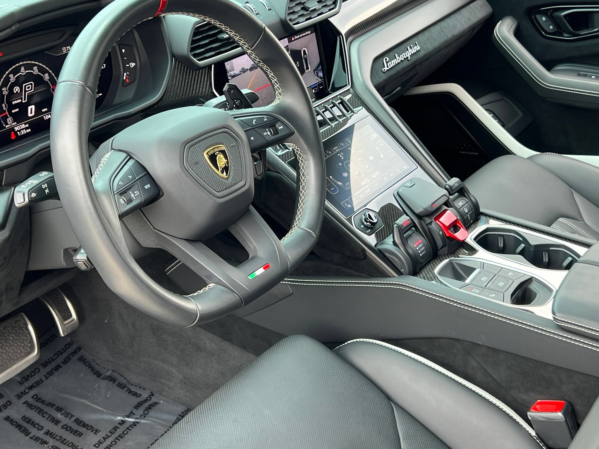 Used 2023 Lamborghini Urus Performante AWD/4WD image 18