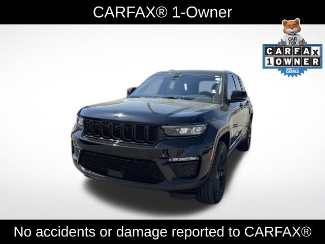 Used 2024 Jeep Grand Cherokee Limited w/ Black Appearance Package image 2
