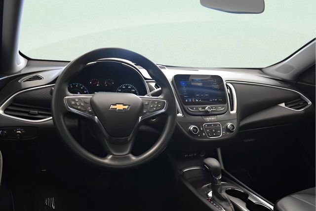 Used 2023 Chevrolet Malibu LT w/ Driver Confidence Package image 23