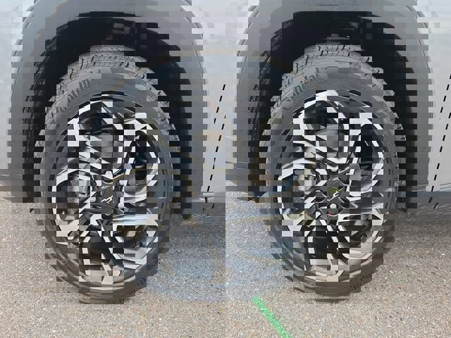 New 2026 Chevrolet Trax RS w/ Driver Confidence Package image 9