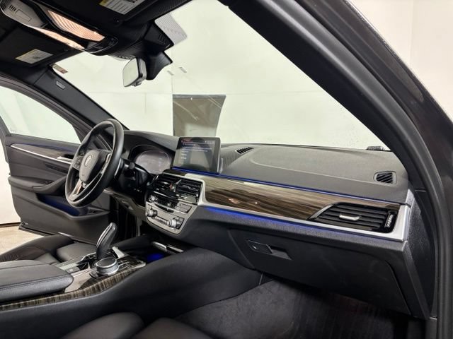 Used 2020 BMW 530i xDrive w/ Premium Package AWD/4WD image 22