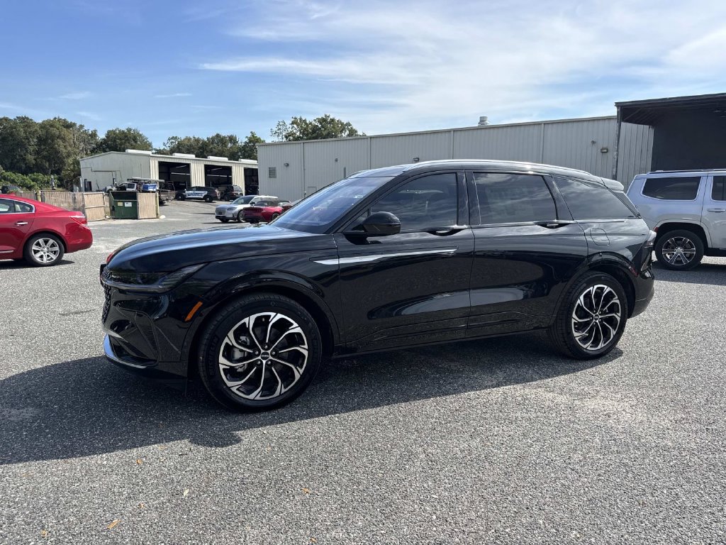 New 2026 Lincoln Nautilus Reserve AWD/4WD image 7