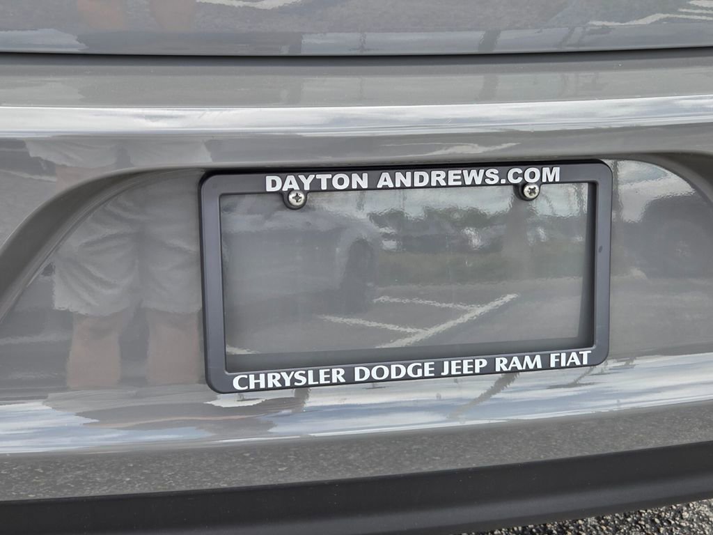 Certified 2023 Dodge Charger SXT RWD image 9