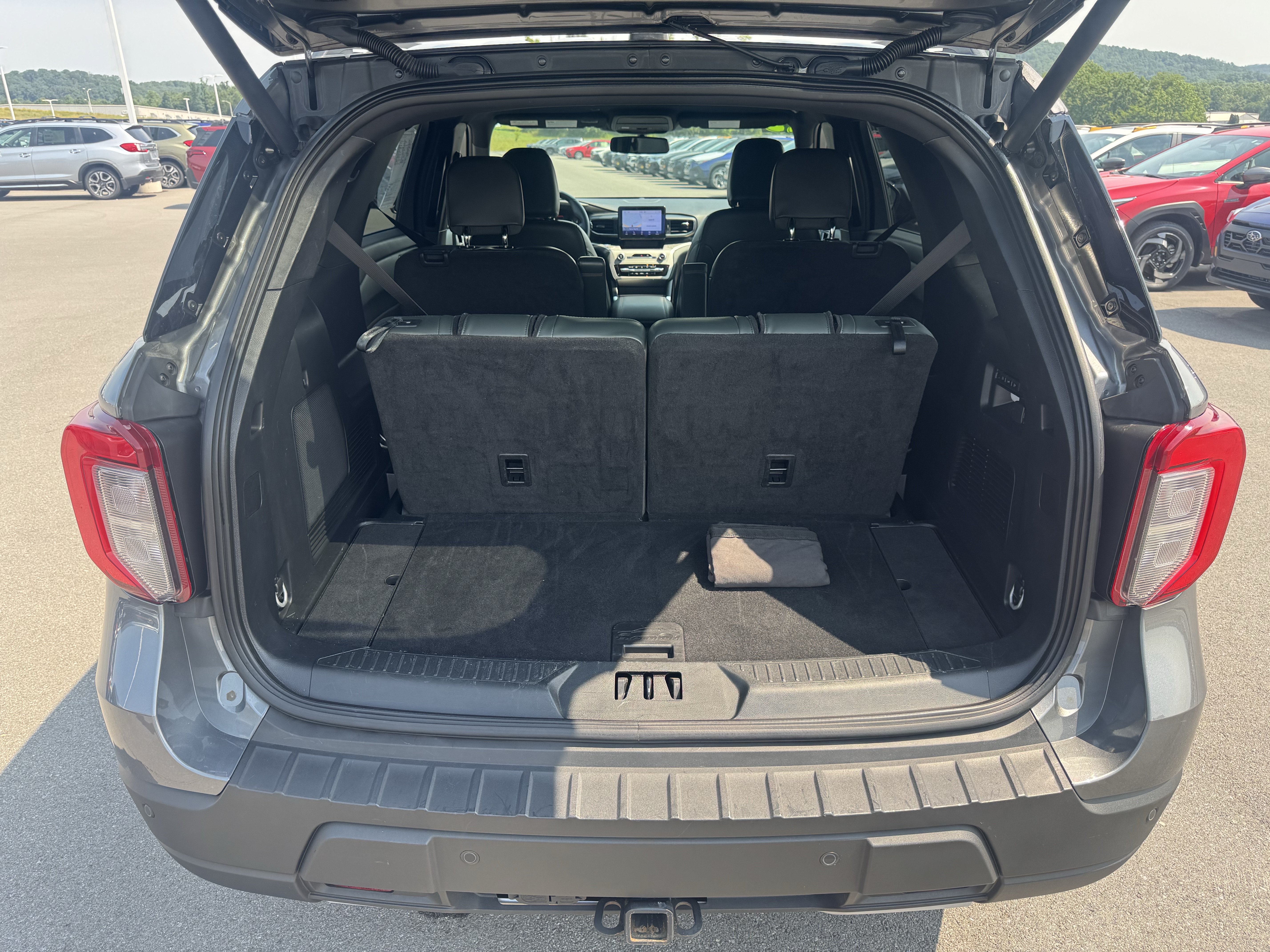 Used 2023 Ford Explorer Timberline w/ Timberline Technology Package AWD/4WD image 5