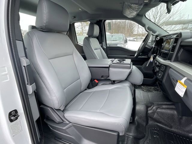 New 2026 Ford F250 XL w/ XL Chrome Package image 20