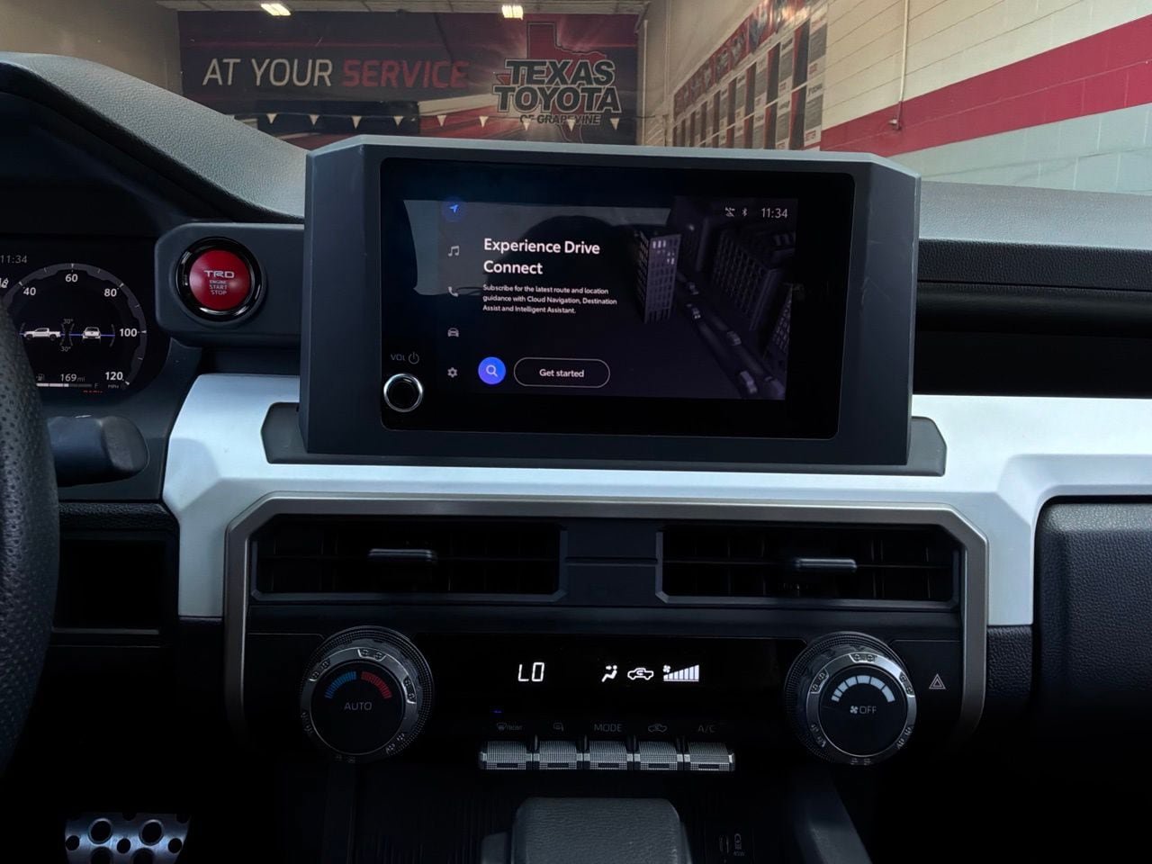 Used 2024 Toyota Tacoma TRD Sport RWD image 28