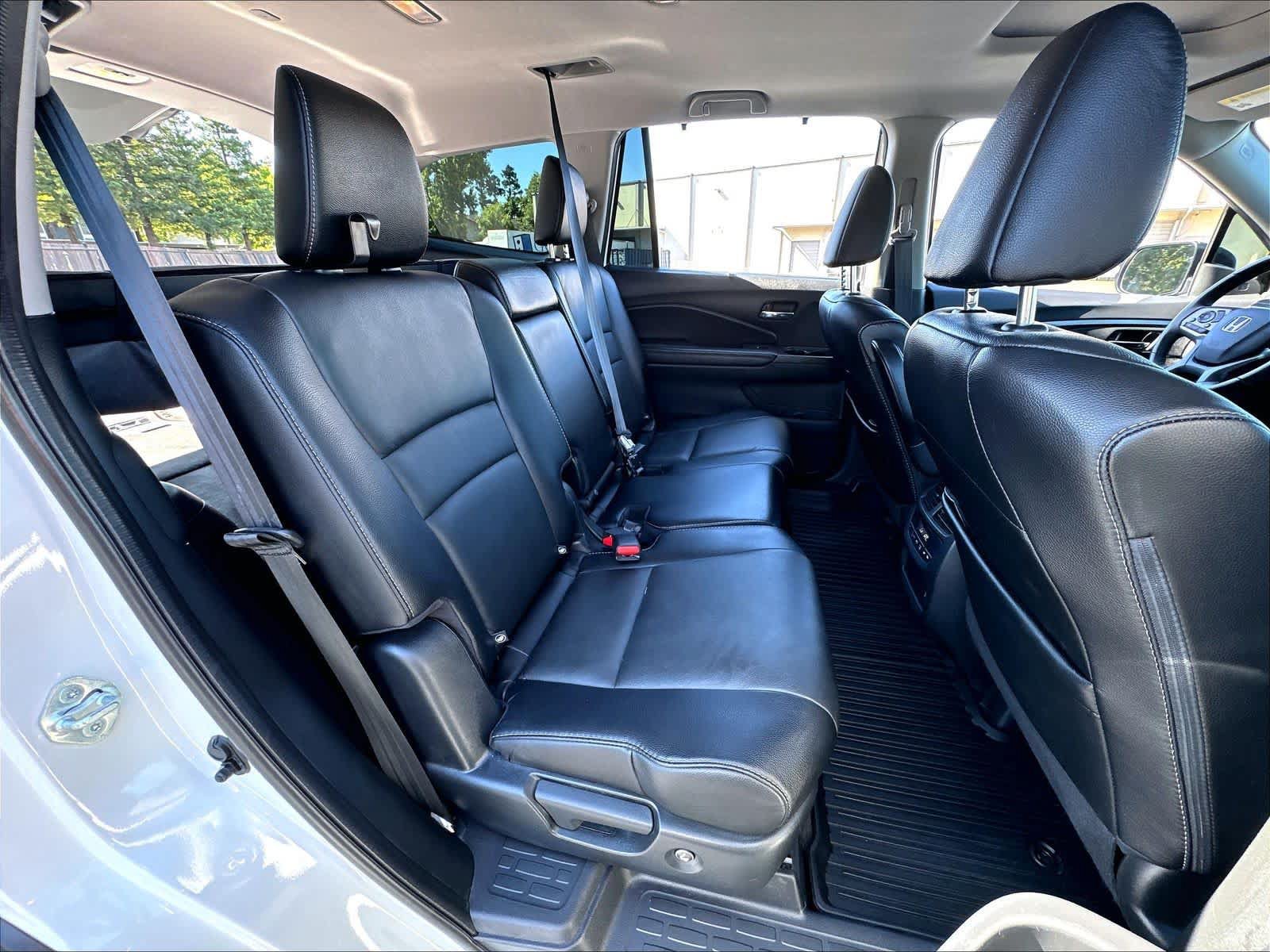Used 2021 Honda Pilot Special Edition image 30