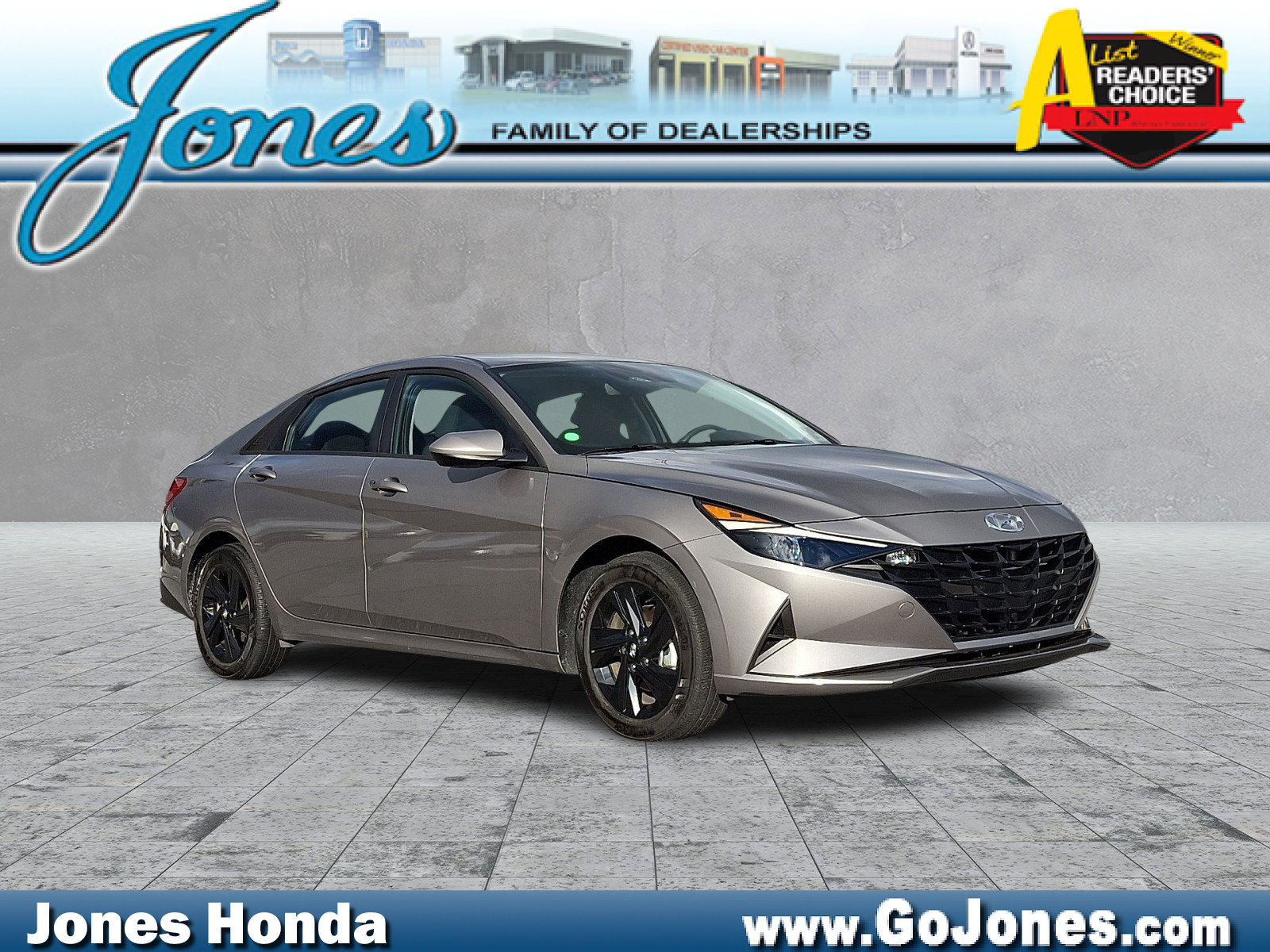 Used 2023 Hyundai Elantra Blue w/ Preferred Accessory Package