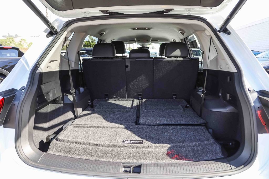 Used 2022 Volkswagen Tiguan SE FWD image 25