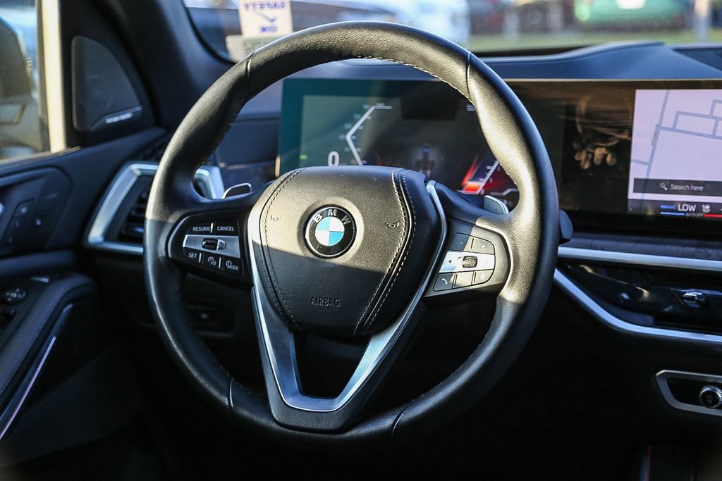 Used 2025 BMW X5 xDrive40i image 14