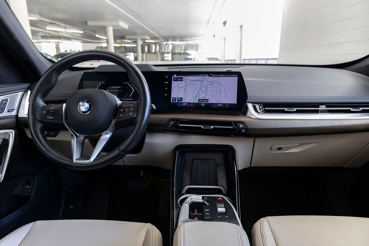 Used 2023 BMW X1 xDrive28i w/ Premium Package AWD/4WD image 10