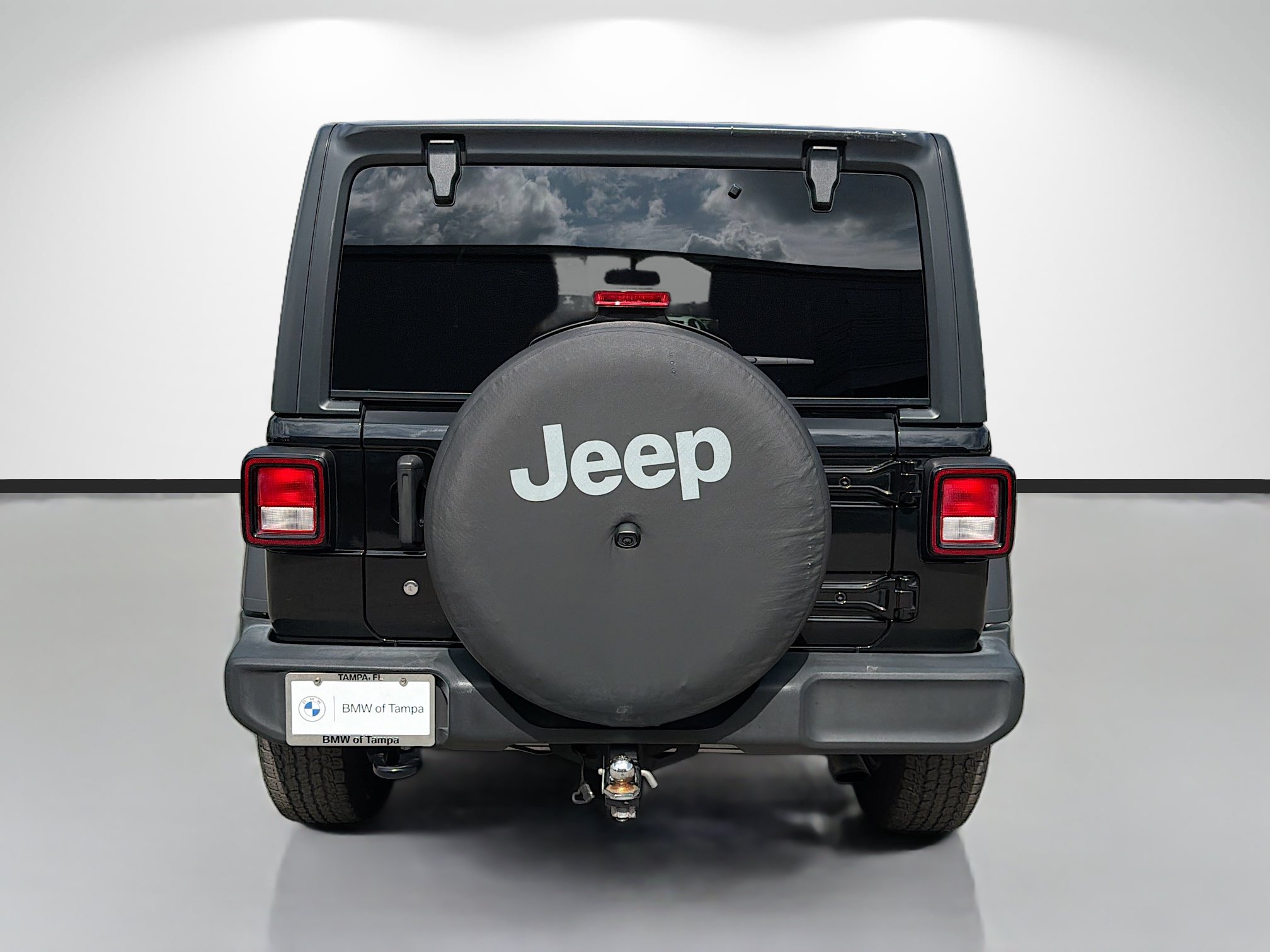 Used 2019 Jeep Wrangler Unlimited Sport S AWD/4WD image 4