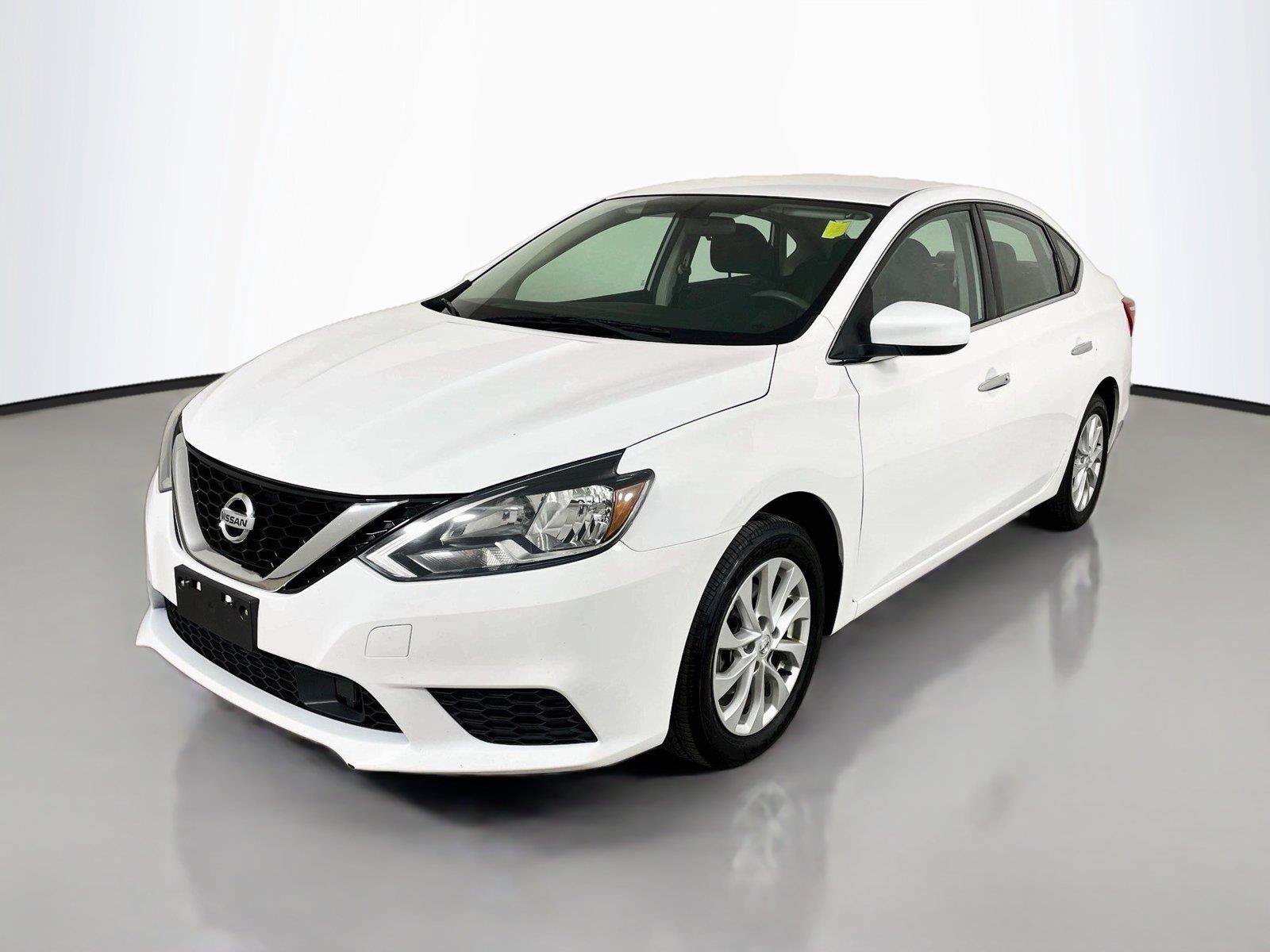 Used 2019 Nissan Sentra SV FWD image 4