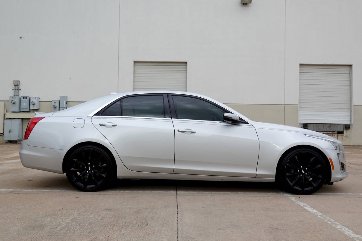 Used 2015 Cadillac CTS Luxury RWD image 12