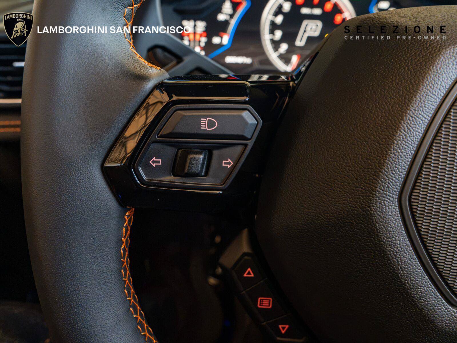 Used 2023 Lamborghini Huracan EVO RWD image 40