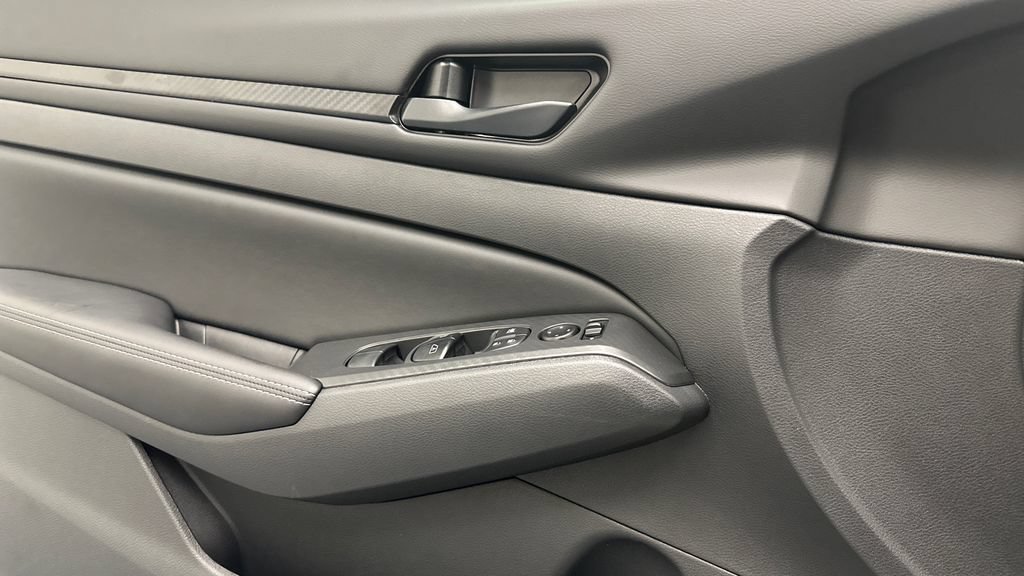 New 2026 Nissan Altima 2.5 SV FWD image 15
