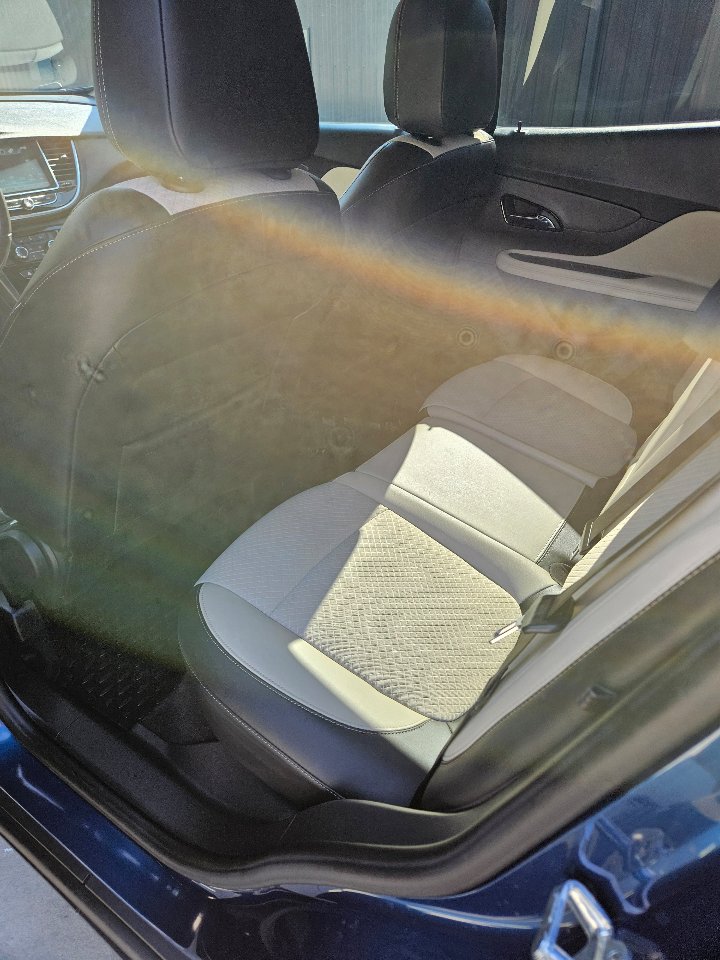 Used 2020 Buick Encore Preferred image 9