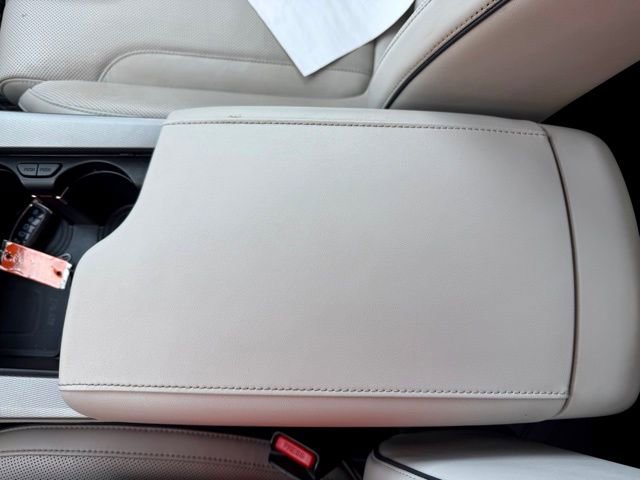 Used 2022 Hyundai Palisade Calligraphy image 41