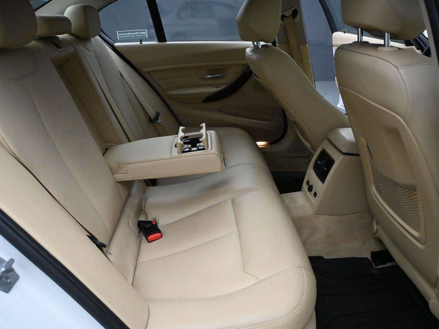 Used 2014 BMW 328i xDrive Sedan AWD/4WD image 22