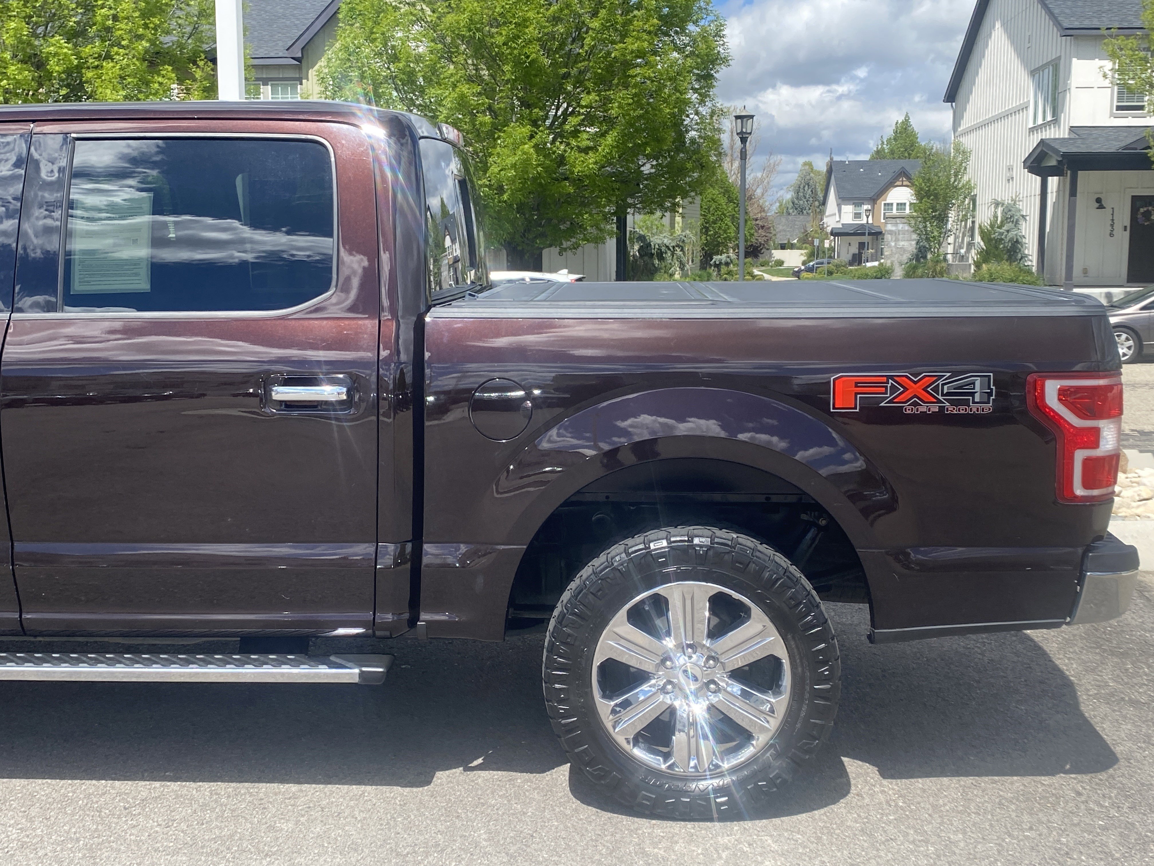 Used 2020 Ford F150 XLT w/ Equipment Group 302A Luxury AWD/4WD image 4