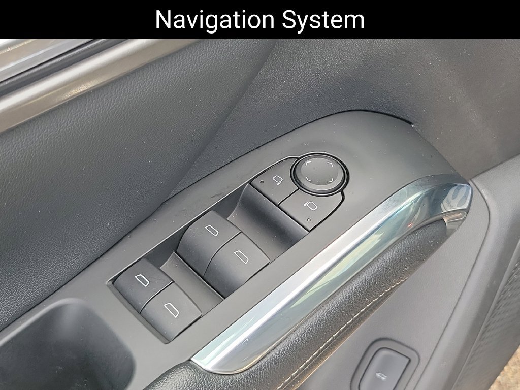 Used 2024 Chevrolet Traverse LS FWD image 11