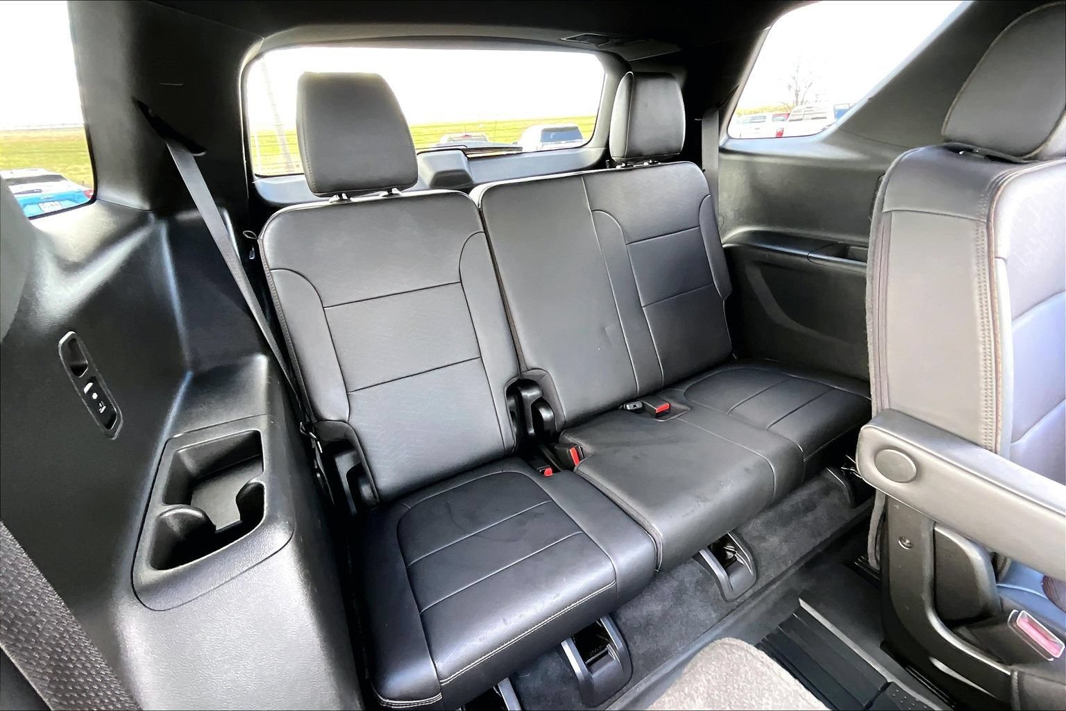 Used 2022 Chevrolet Traverse High Country w/ LPO, Floor Liner Package AWD/4WD image 30
