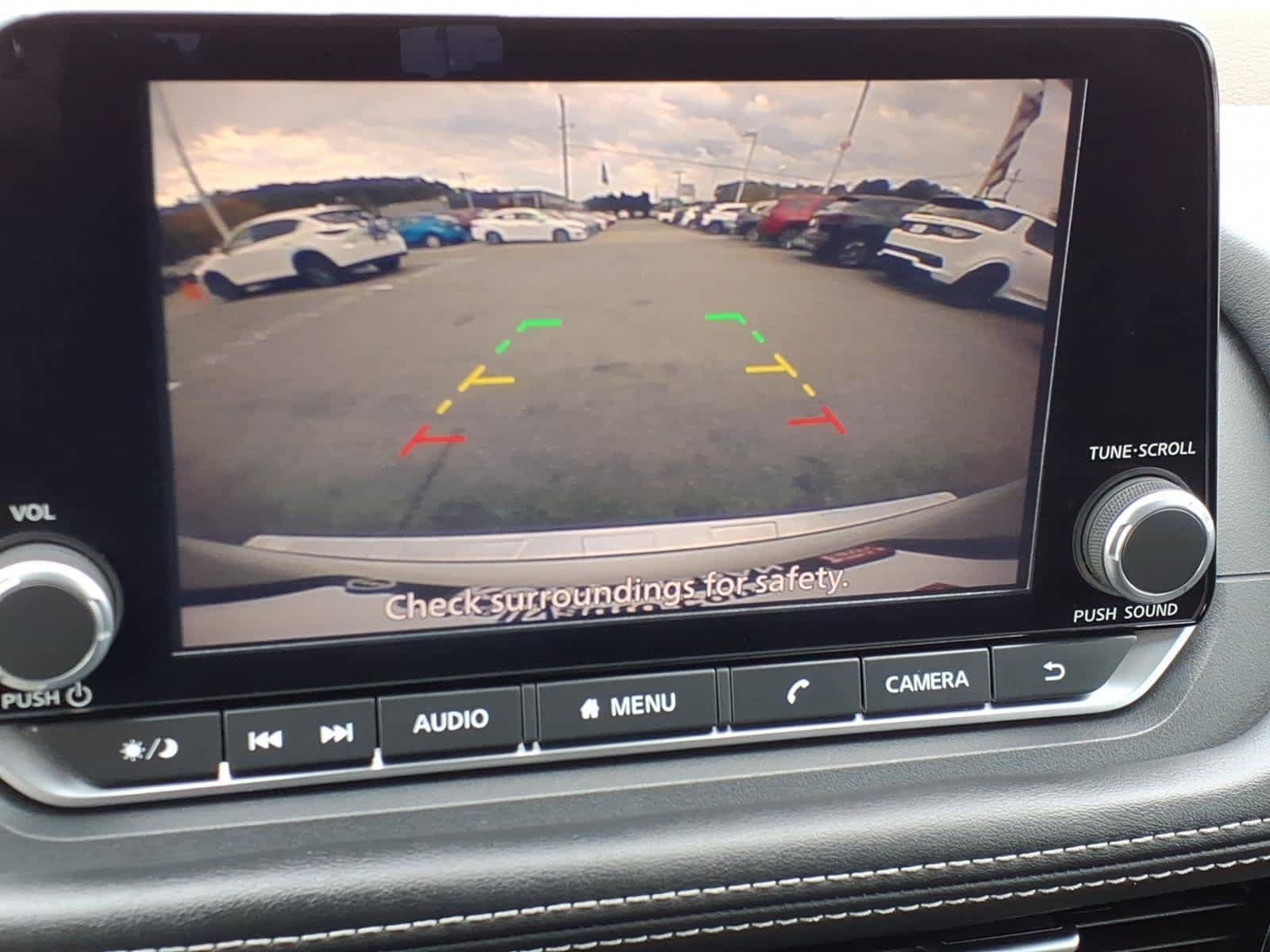 Certified 2022 Nissan Rogue SV AWD/4WD image 18