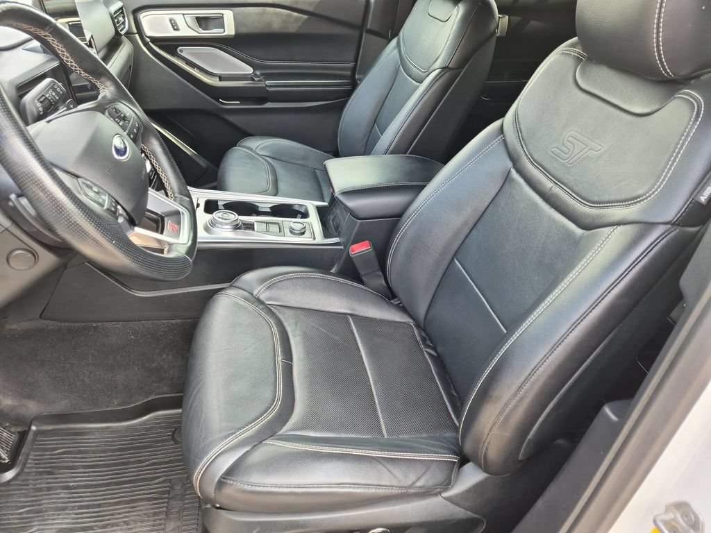 Used 2020 Ford Explorer ST w/ ST Street Pack AWD/4WD image 17