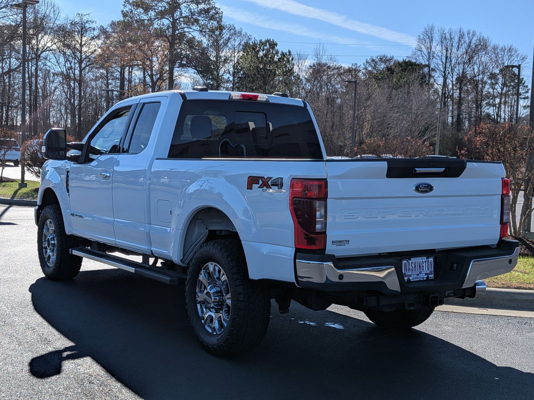 Used 2022 Ford F350 Lariat w/ Chrome Package image 7