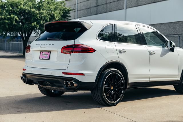 Used 2016 Porsche Cayenne S AWD/4WD image 42