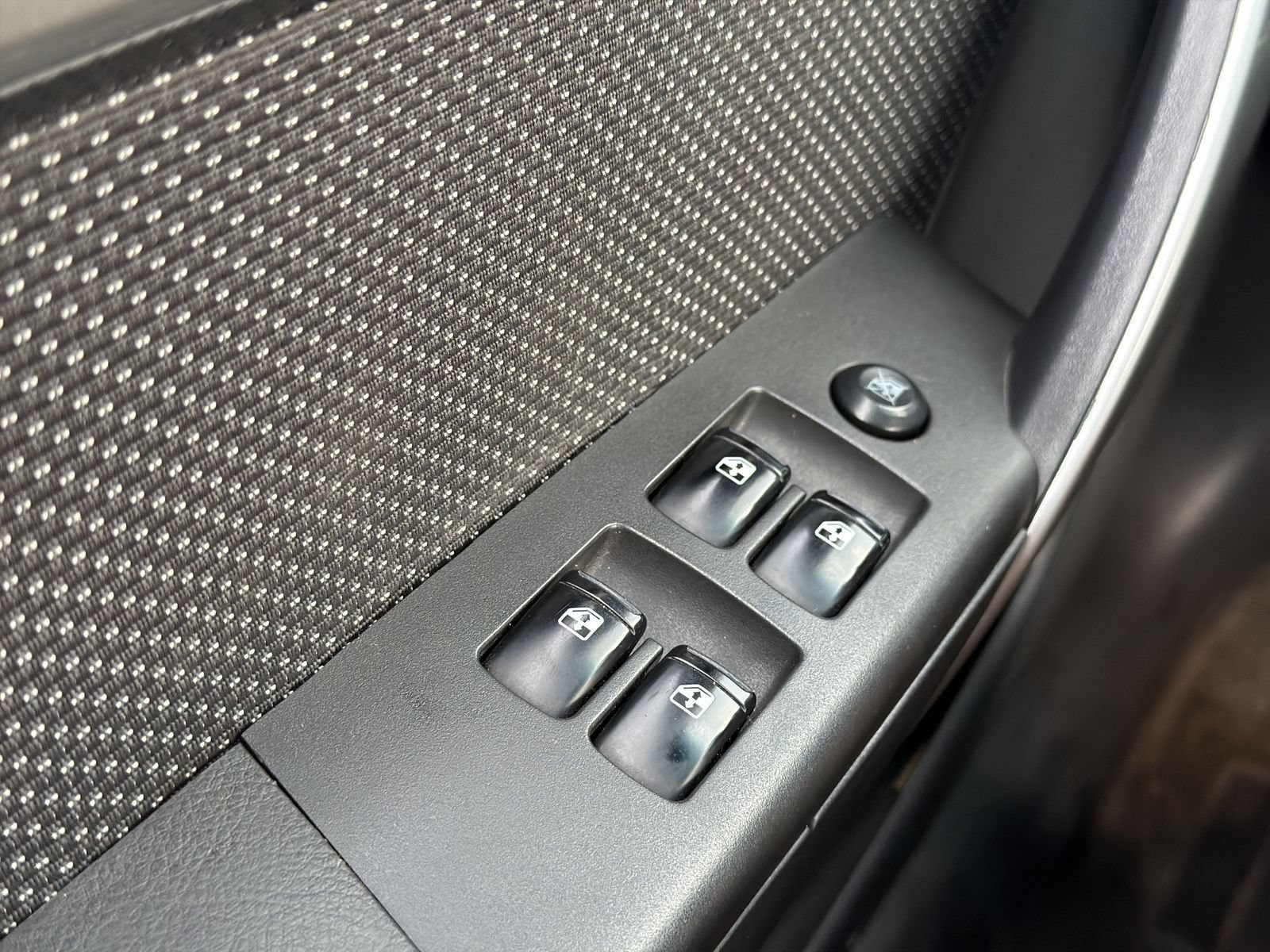 Used 2011 Chevrolet Aveo LT w/ Power and Convenience Package FWD image 23
