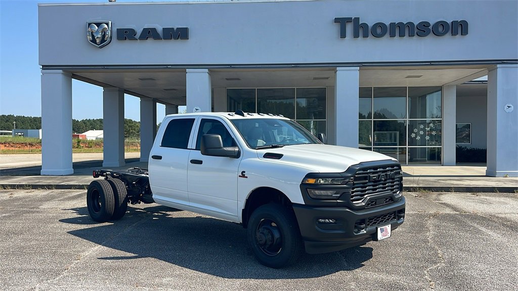 New 2026 RAM 3500 Tradesman image 2