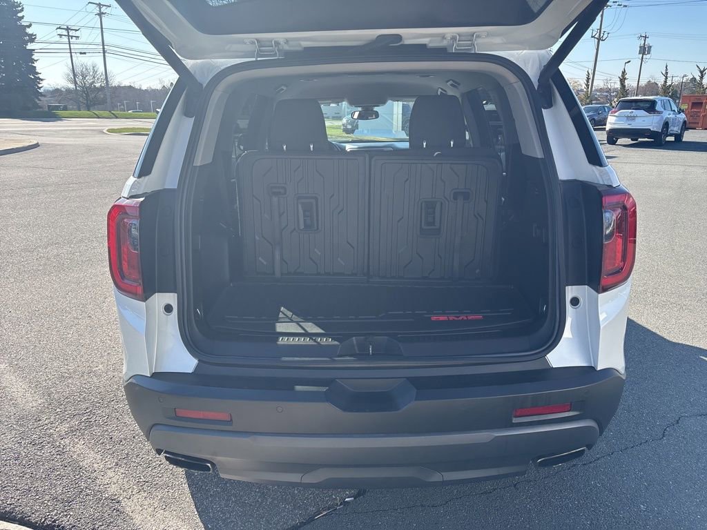Used 2022 GMC Acadia AT4 AWD/4WD image 32